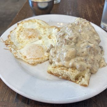 Matt's Big Breakfast - Biscuits and gravy - Breakfast & Brunch Near Me - Phoenix, Arizona Matt's Big Breakfast - Biscuits and gravy - Breakfast & Brunch Near Me - Phoenix, Arizona