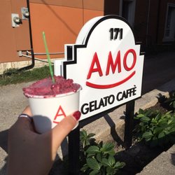 Amo Gelato Cafe - Sign with blueberry gelato