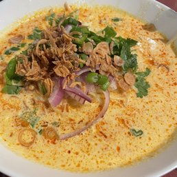 34. Khao Soi