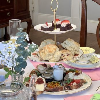 The DeBary Inn - Hotels Near Me - Summit, New Jersey
