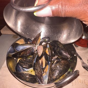 Hook & Barrel - Steamed mussels loved the sauce! - Seafood Near Me - Myrtle Beach, South Carolina Hook & Barrel - Steamed mussels loved the sauce! - Seafood Near Me - Myrtle Beach, South Carolina