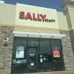Sally Beauty - Entrance to Sally beauty supply