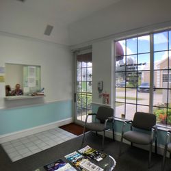 Emerald Medical - Reception - Waiting room