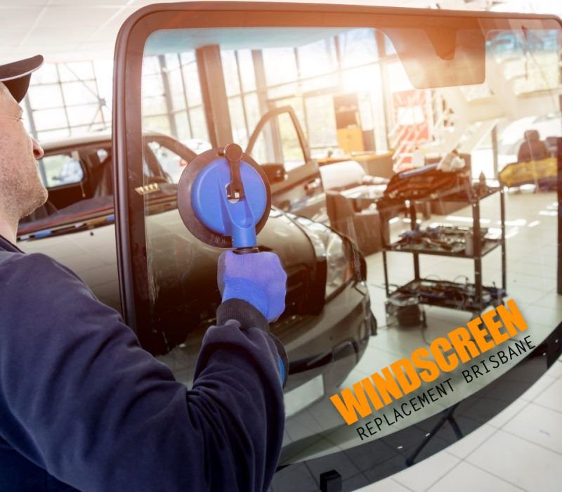 WINDSCREEN REPLACEMENT BRISBANE Blakeney St., Highgate Hill