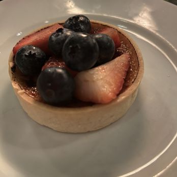 Blue Bayou Restaurant - Crème brûlée tart - Cajun/Creole Near Me - Anaheim, California Blue Bayou Restaurant - Crème brûlée tart - Cajun/Creole Near Me - Anaheim, California