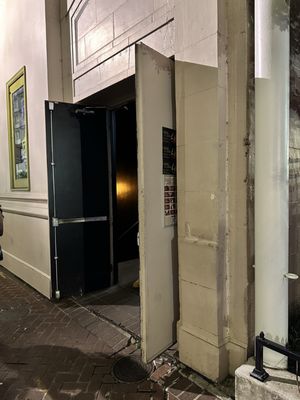 Double Dealer Bar New Orleans by null