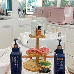 Beauty Bar