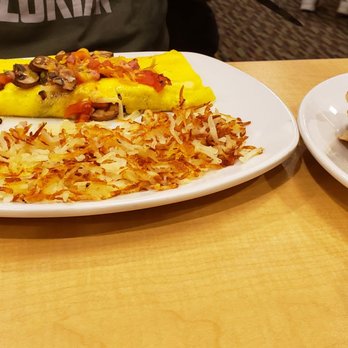 Perkins Restaurant & Bakery - Bakeries Near Me - Noblesville, Indiana