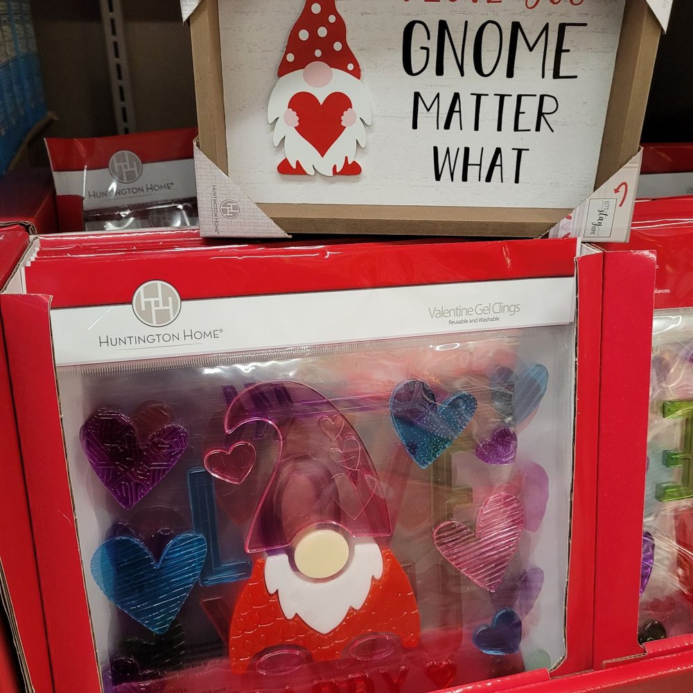 ALDI - a display of valentine's day decorations - Grocery Near Me - Chicago, Illinois