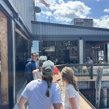 The Goat - Deck - Burgers Near Me - Newburyport, Massachusetts The Goat - Deck - Burgers Near Me - Newburyport, Massachusetts