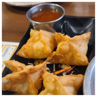 Thai Esane Midtown by null