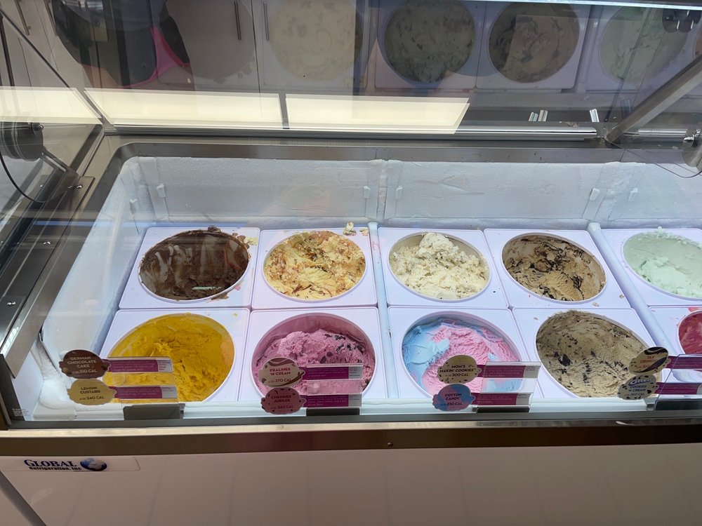 BASKINROBBINS 11 Reviews 17138 Farmington Rd, Livonia, Michigan