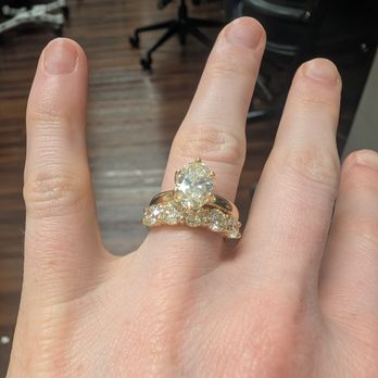 Genesis Diamonds - Jewelry Near Me - Louisville, Kentucky Genesis Diamonds - Jewelry Near Me - Louisville, Kentucky