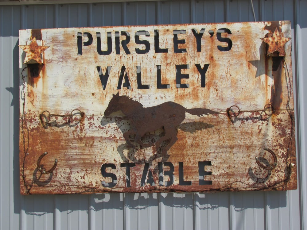 Pursley's Valley Stable - equestrian in Cross Plains, WI