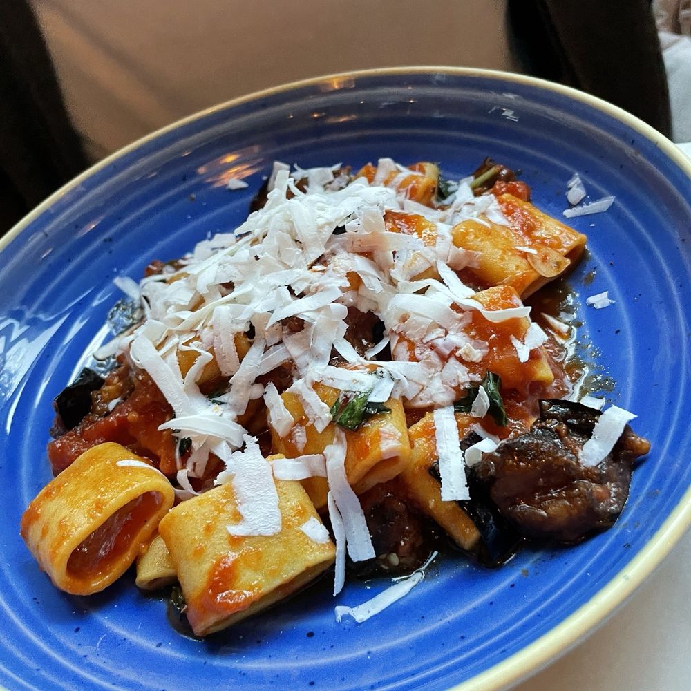 Paccheri alla norma