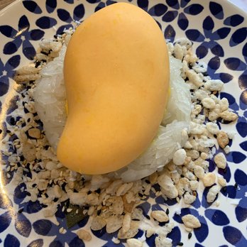 Koh Lipe - Mango with coconut sticky rice - Thai Near Me - Toronto, Ontario Koh Lipe - Mango with coconut sticky rice - Thai Near Me - Toronto, Ontario