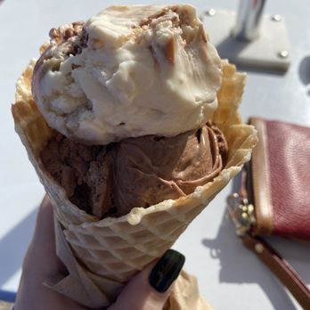 The Scoop - S'mores and I think gold rush haha s'mores on the bottom - Ice Cream & Frozen Yogurt Near Me - Shelburne, Vermont