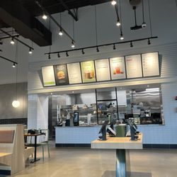 Shake Shack River North Nashville - Inside