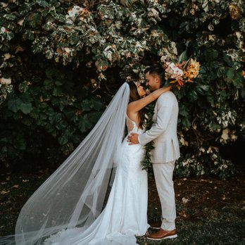 Hand and Heart Photography - Photographers Near Me Hand and Heart Photography - Photographers Near Me
