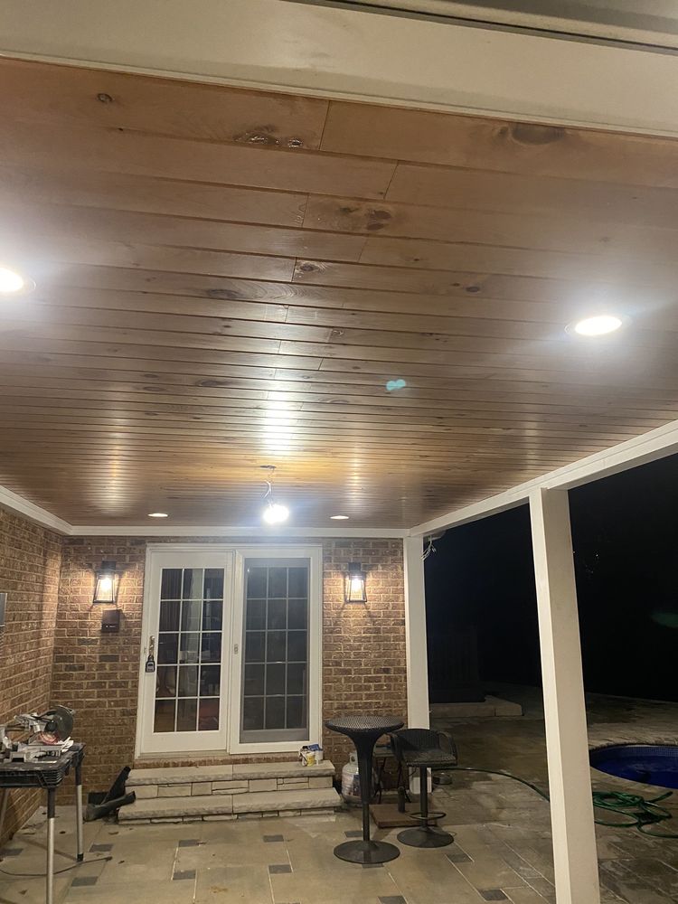 Slide of Decker Down Contracting