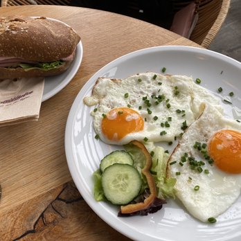 Grill'n Chill - Burgers Near Me - Augsburg, BY Grill'n Chill - Burgers Near Me - Augsburg, BY