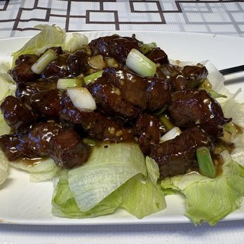 Golden Phoenix - Beef tenderloin w black pepper garlic sauce - still prefers the filet mignon in garlic butter sauce - Vietnamese Near Me - Oklahoma City, Oklahoma Golden Phoenix - Beef tenderloin w black pepper garlic sauce - still prefers the filet mignon in garlic butter sauce - Vietnamese Near Me - Oklahoma City, Oklahoma
