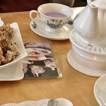 Prince Tea House - spicy chicken served on bed of salad/leaves, lavender matcha milk tea. - Tea Rooms Near Me - Flushing, New York