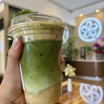 Arisan - Banana matcha latte - Coffee & Tea Near Me - Sunnyvale, California
