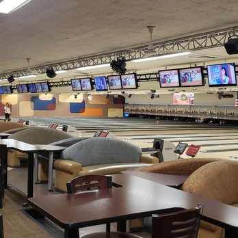 JB's on 41 - Bowling Near Me - Milwaukee, Wisconsin