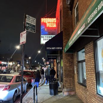Pequod's Pizza - Pizza Near Me - Chicago, Illinois Pequod's Pizza - Pizza Near Me - Chicago, Illinois