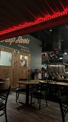 Deep Roots Winery & Bistro - RiNo by null