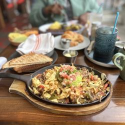 Tinta - Machaca Skillet