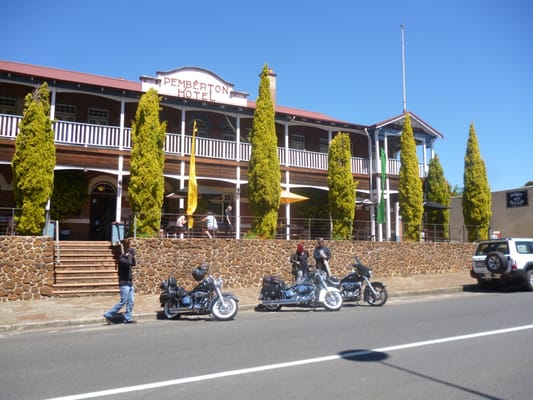Best Western by null