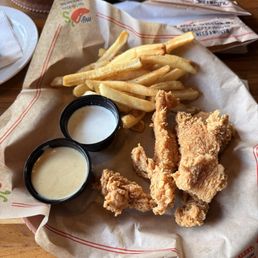 Crispy Chicken Crispers Combo