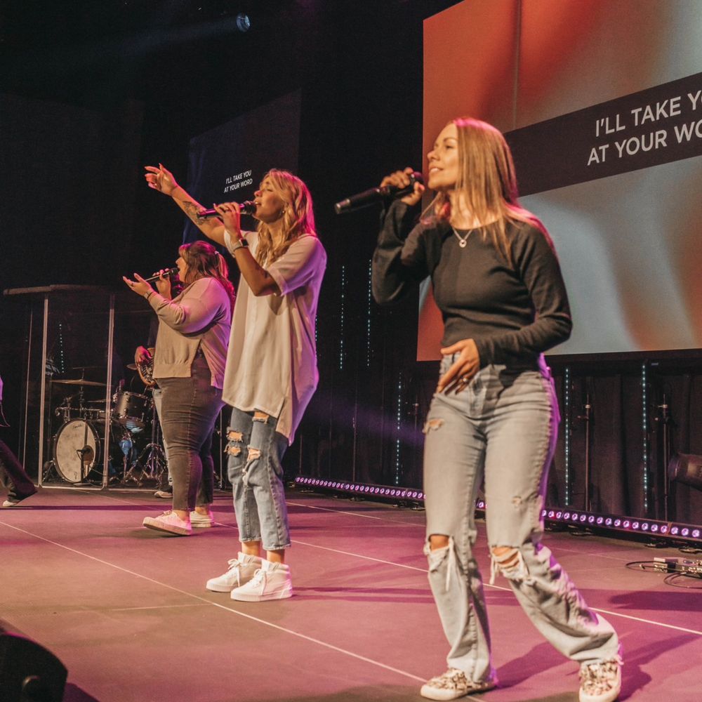 Radiant Church Brandon - Worship Team - Churches Near Me - Brandon, Florida Radiant Church Brandon - Worship Team - Churches Near Me - Brandon, Florida