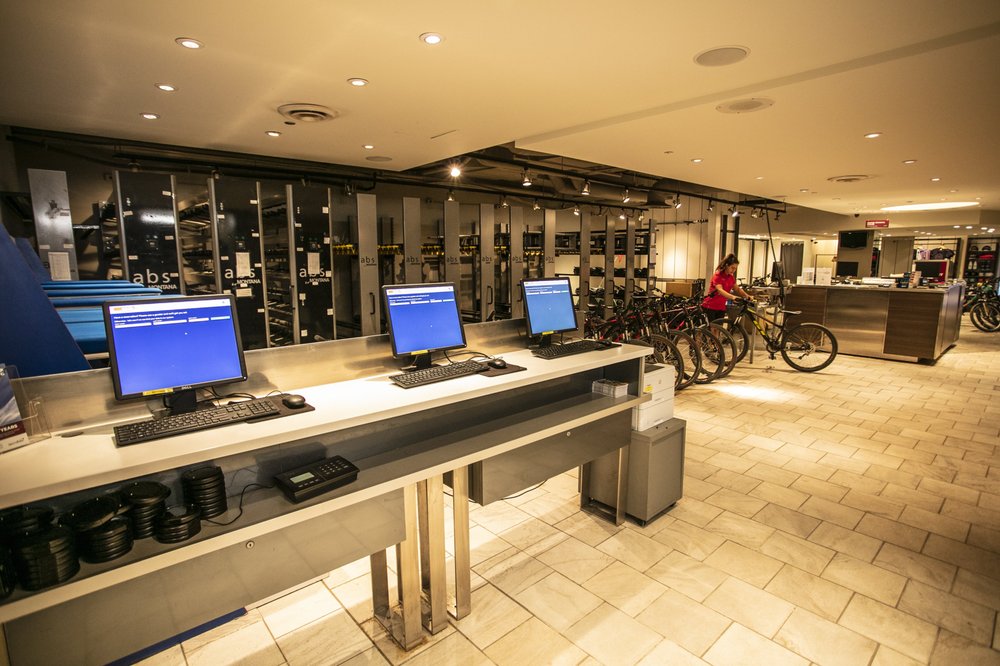 FAIRMONT RENTALS 291 Photos & 171 Reviews 4599 Chateau Blvd