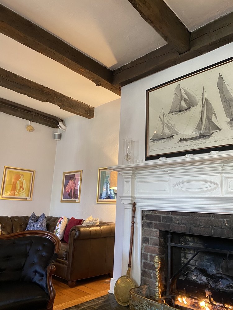 HISTORIC GENERAL LEWIS INN Updated September 2024 89 Photos & 68