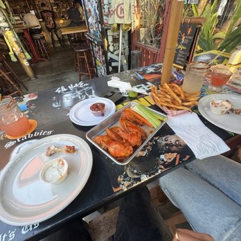 High Dive Bar And Grill - Buffalo wings / fries - American Near Me - San Diego, California High Dive Bar And Grill - Buffalo wings / fries - American Near Me - San Diego, California