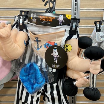PetSmart - Pet Halloween costumes! - Pet Stores Near Me - Salinas, California