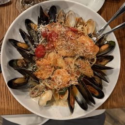 Seafood pasta
