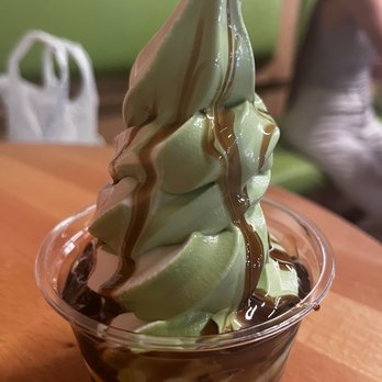 Matcha En - Soft Serve - Desserts Near Me - Chicago, Illinois