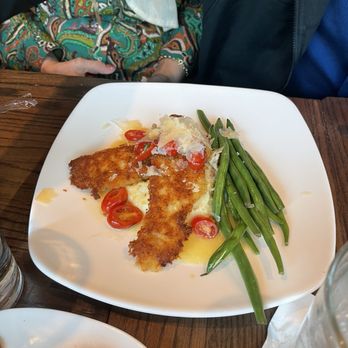 Cooper’s Hawk Winery & Restaurant - Dana's Parmesan-Crusted Chicken - Wine Bars Near Me - Wesley Chapel, Florida