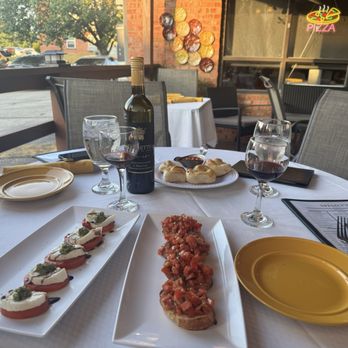 Mimo's Pizzeria - Bruschetta and Caprese Salad - Italian Near Me - New Albany, Indiana Mimo's Pizzeria - Bruschetta and Caprese Salad - Italian Near Me - New Albany, Indiana