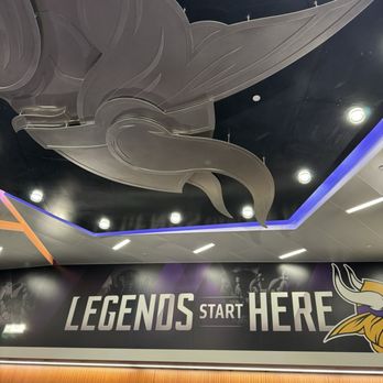 US Bank Stadium - Locker room - Stadiums & Arenas Near Me - Minneapolis, Minnesota US Bank Stadium - Locker room - Stadiums & Arenas Near Me - Minneapolis, Minnesota