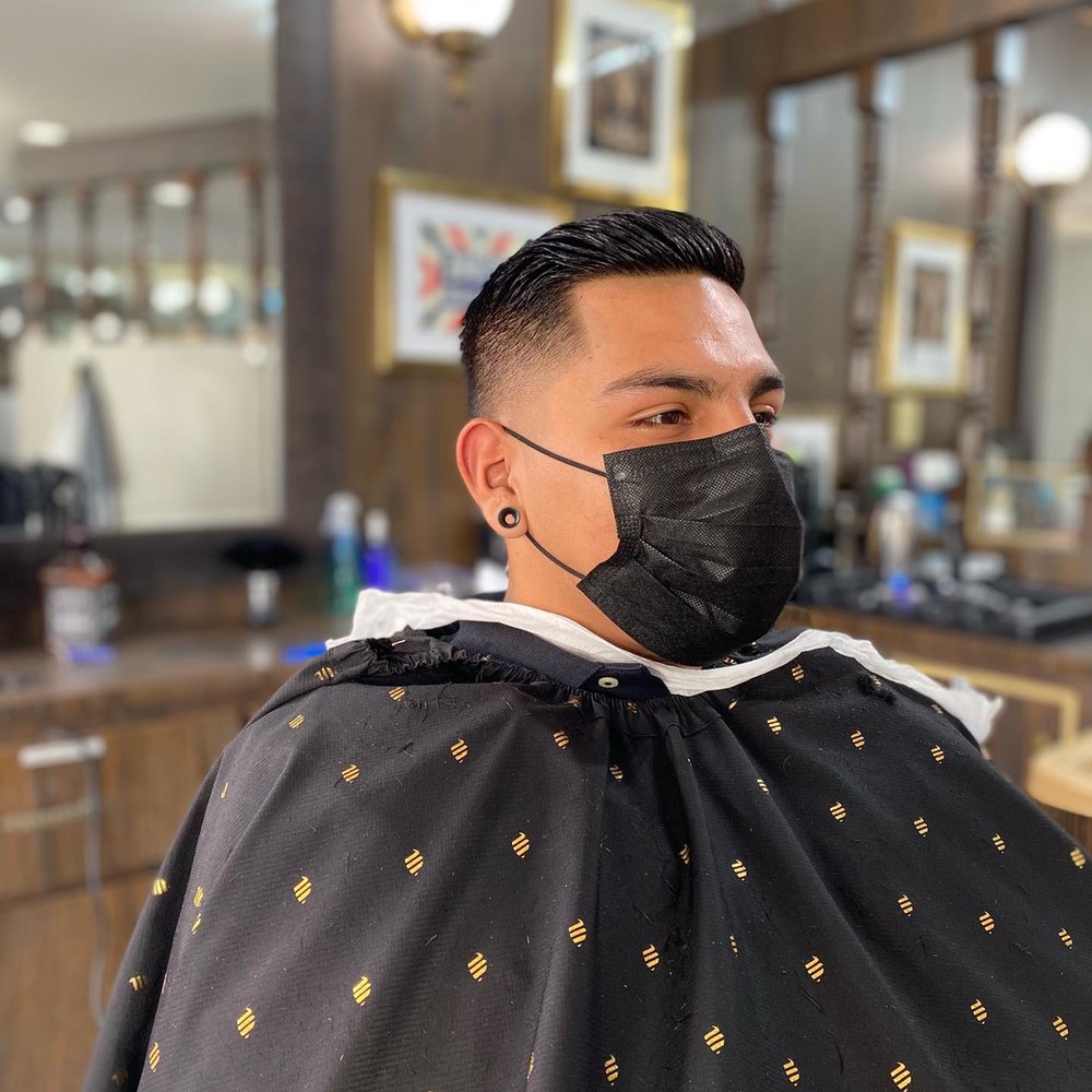 THE DISTRICT HAIR LOUNGE 23 Photos 812 E Fern Ave, Fresno