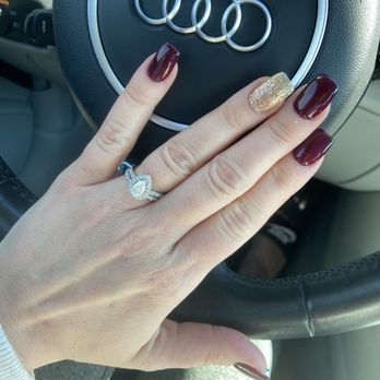Moonlight Nails & Spa - My nails the last time I had them done nov 2020 at Moonlight Nails. - Nail Salons Near Me - Lemont, Illinois