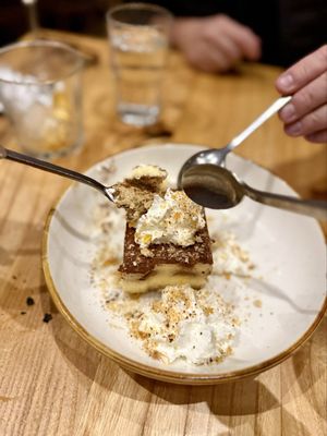 Dolomiti | Pizzeria & Enoteca by null