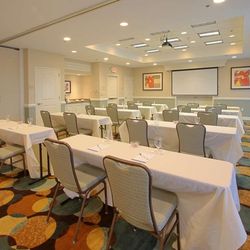 Hilton Garden Inn Aberdeen - Meeting Room