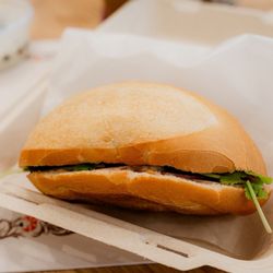 Sip N Sip Tea House - Banh mi