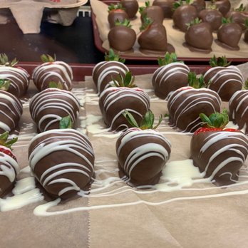Chocolate Bash - Yum - Desserts Near Me - Tustin, California